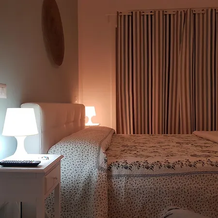 G-home And Pensión